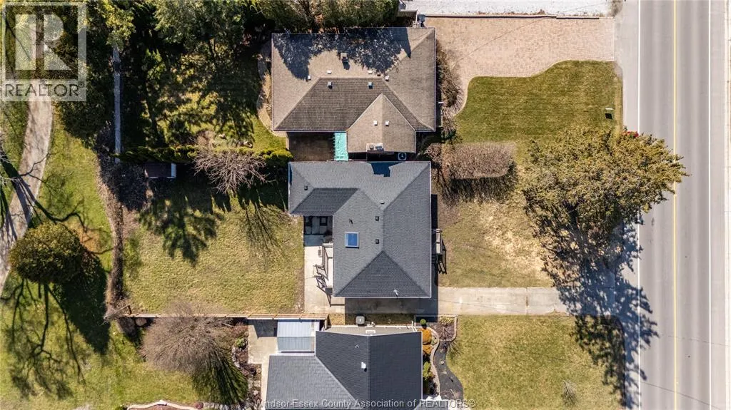 416 INDIAN CREEK ROAD West