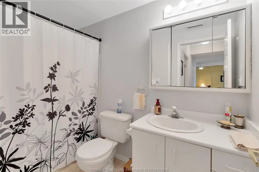 8335 WYANDOTTE STREET East Unit# 505
