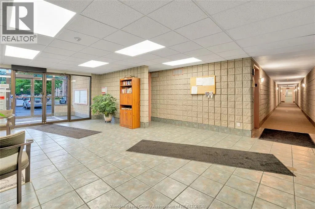 8335 WYANDOTTE STREET East Unit# 505
