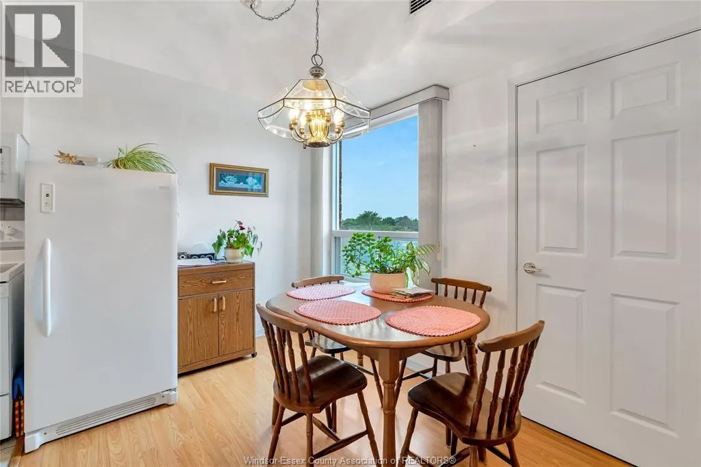 8335 WYANDOTTE STREET East Unit# 505