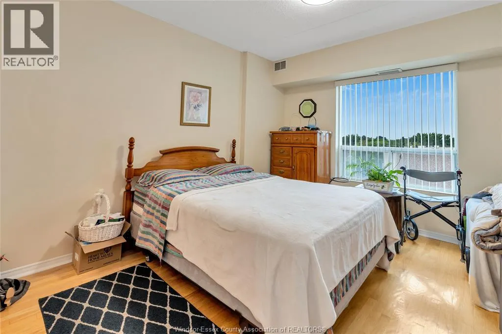 8335 WYANDOTTE STREET East Unit# 505