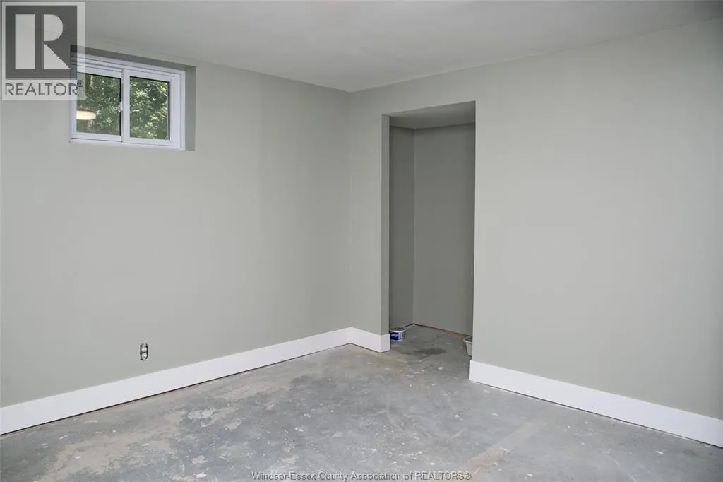 2719 Lakeshore Road 229