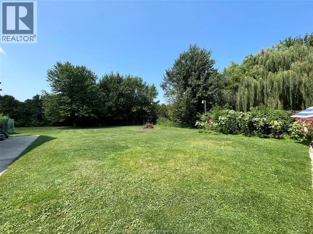 2719 Lakeshore Road 229