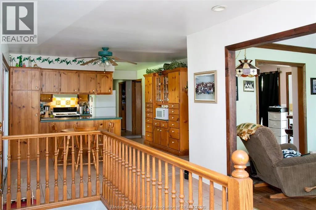 2719 Lakeshore Road 229