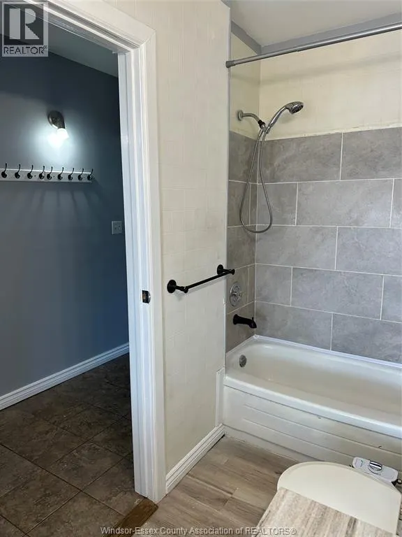 1695 Howard Unit# Main & basement