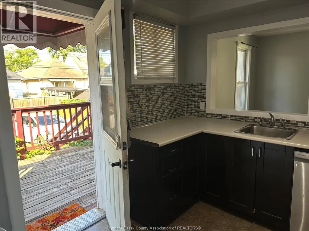1695 Howard Unit# Main & basement