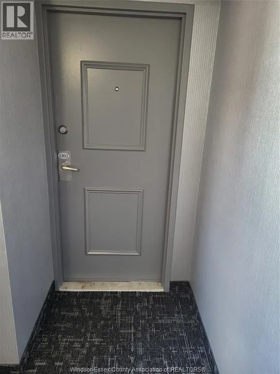 380 PELISSIER Unit# 1302