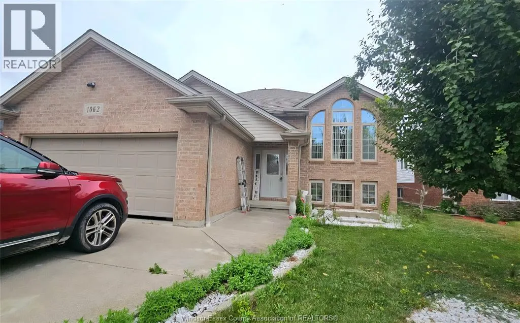 1062 MONARCH MEADOWS Unit# UPPER LEVEL