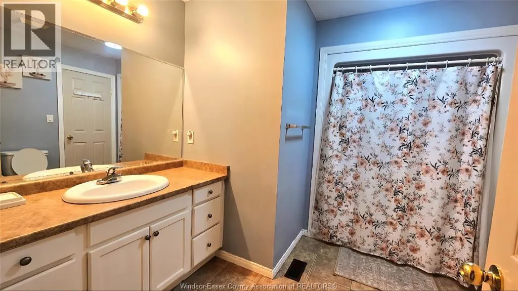 1062 MONARCH MEADOWS Unit# UPPER LEVEL