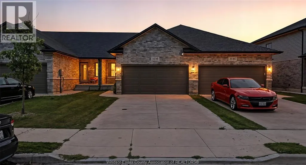 3538 HALLEE CRESCENT