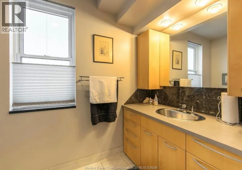 1679 DROUILLARD Unit# UPPER