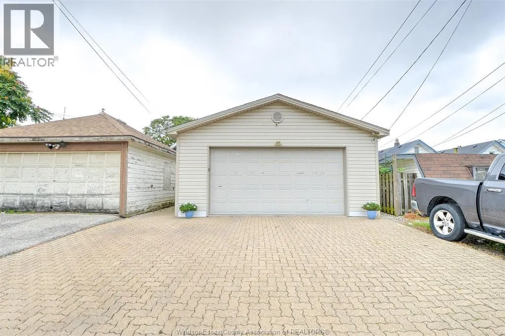 523 ELM