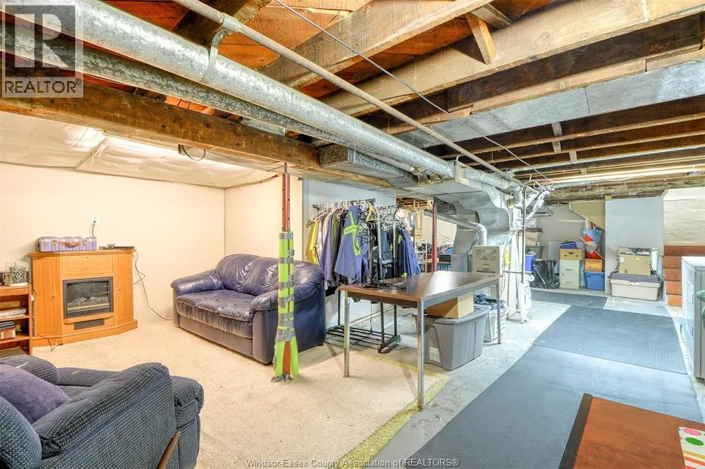 523 ELM