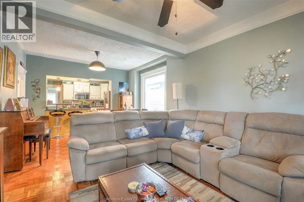 523 ELM