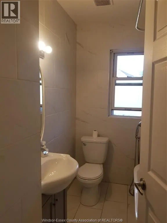 2164 GRAND MARAIS