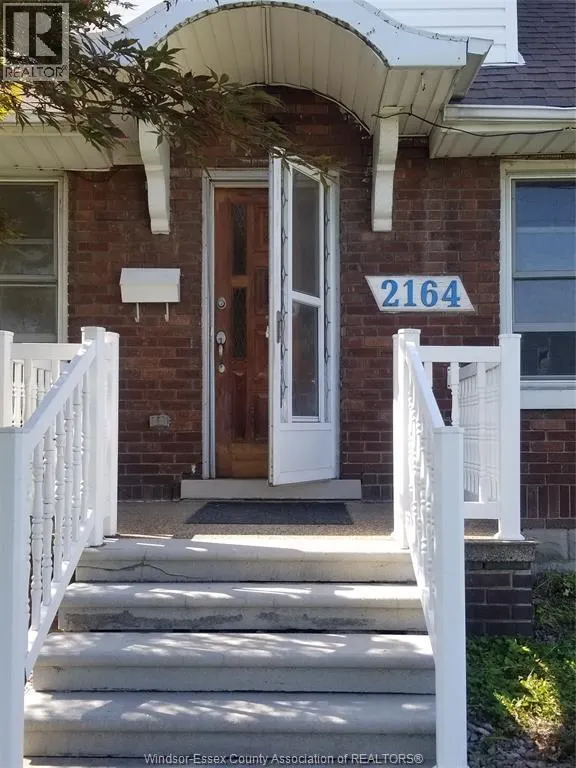 2164 GRAND MARAIS