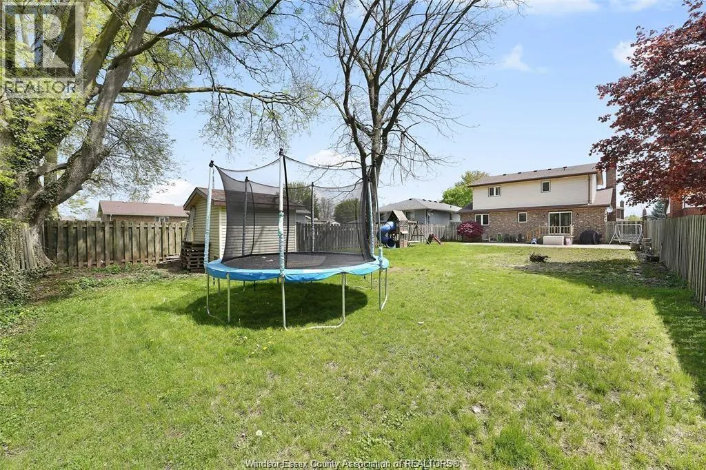 9 EVANS AVENUE