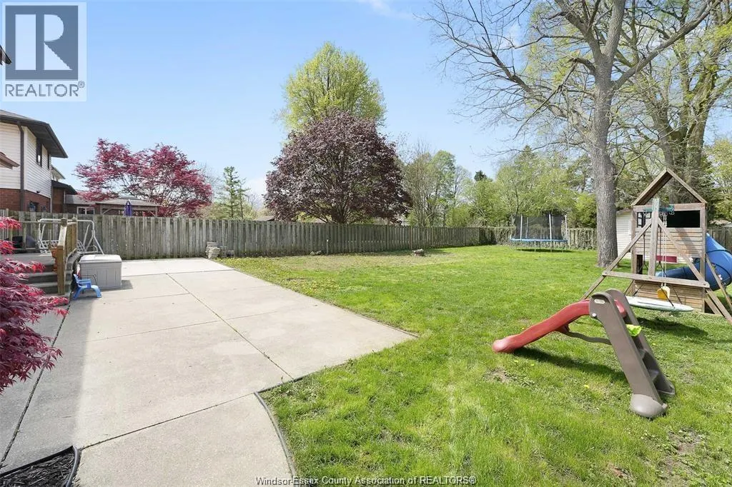 9 EVANS AVENUE