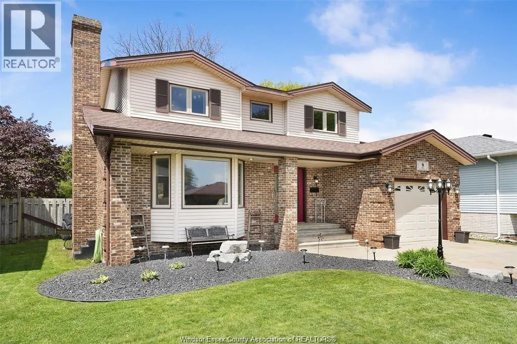 9 EVANS AVENUE