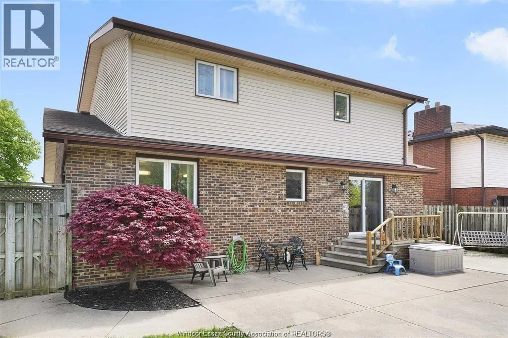 9 EVANS AVENUE