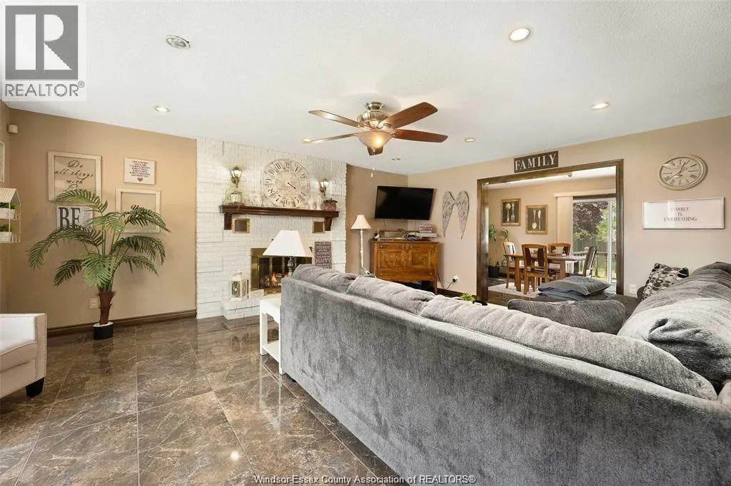 9 EVANS AVENUE