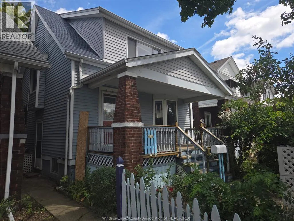 1126 LOUIS AVENUE