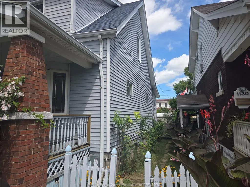 1126 LOUIS AVENUE