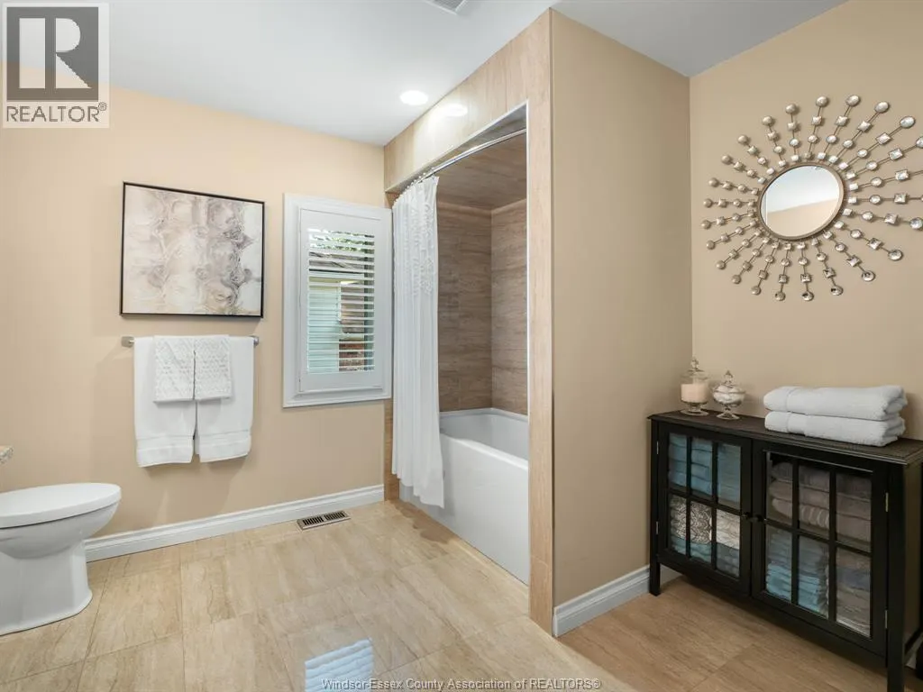 4366 Guppy COURT