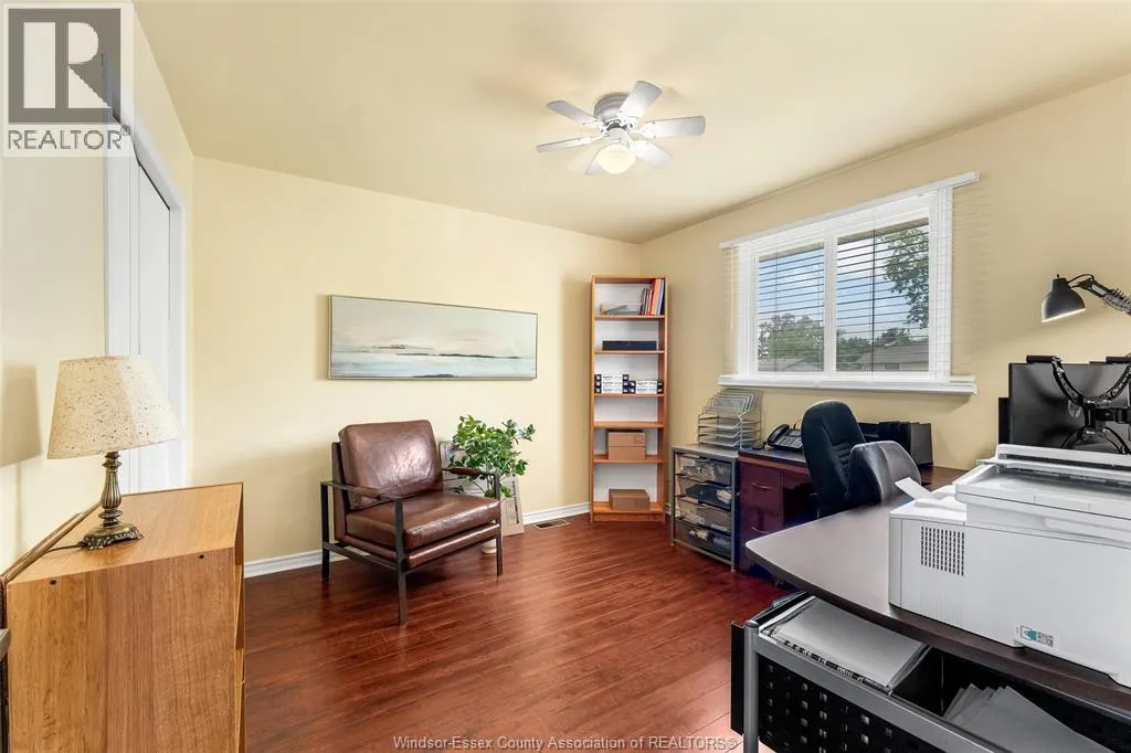 374 Ramblewood DRIVE