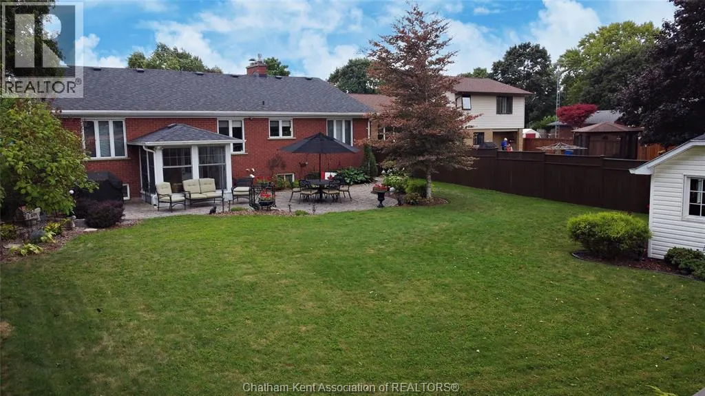 9 CHIPPEWA DRIVE