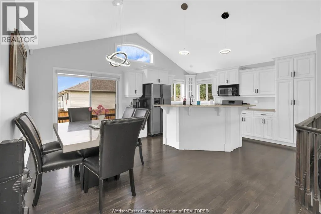 1154 MONARCH MEADOWS