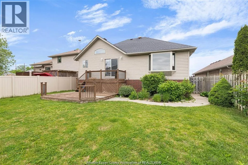 1154 MONARCH MEADOWS