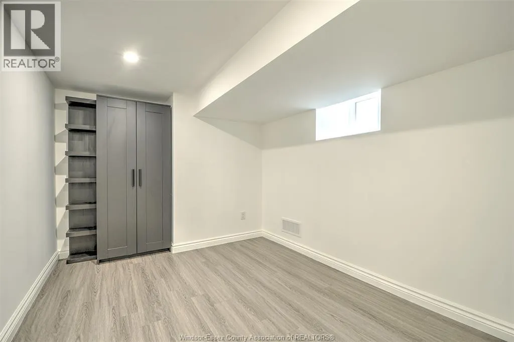 1563 LINCOLN ROAD