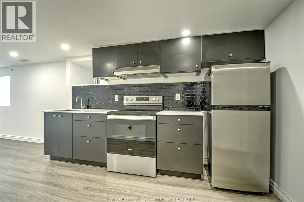 1563 LINCOLN ROAD