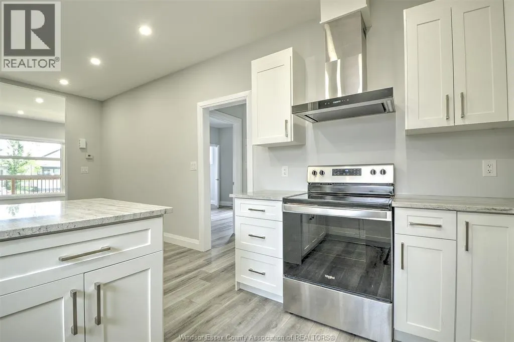 1563 LINCOLN ROAD