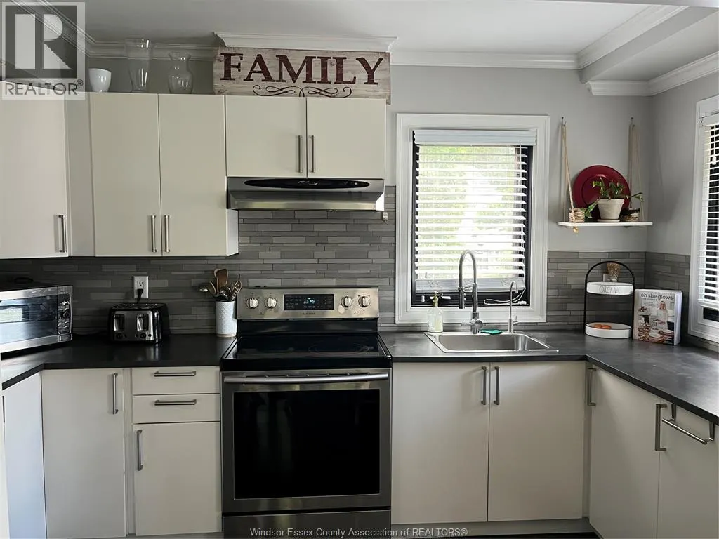 3205 MORRIS DRIVE Unit# Main