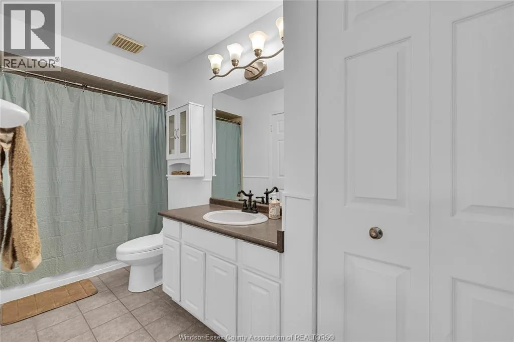 1152 LAKEVIEW
