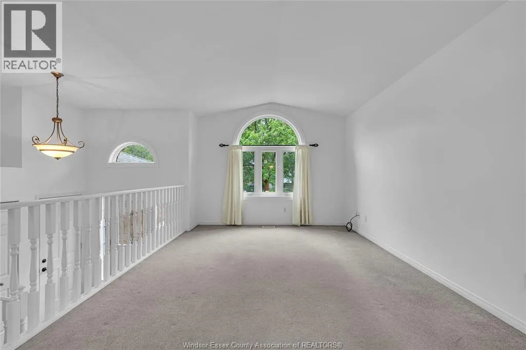 1152 LAKEVIEW