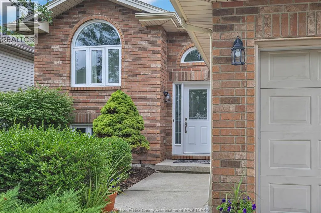 1152 LAKEVIEW