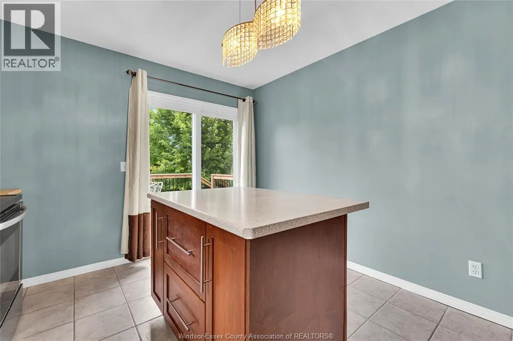 1152 LAKEVIEW