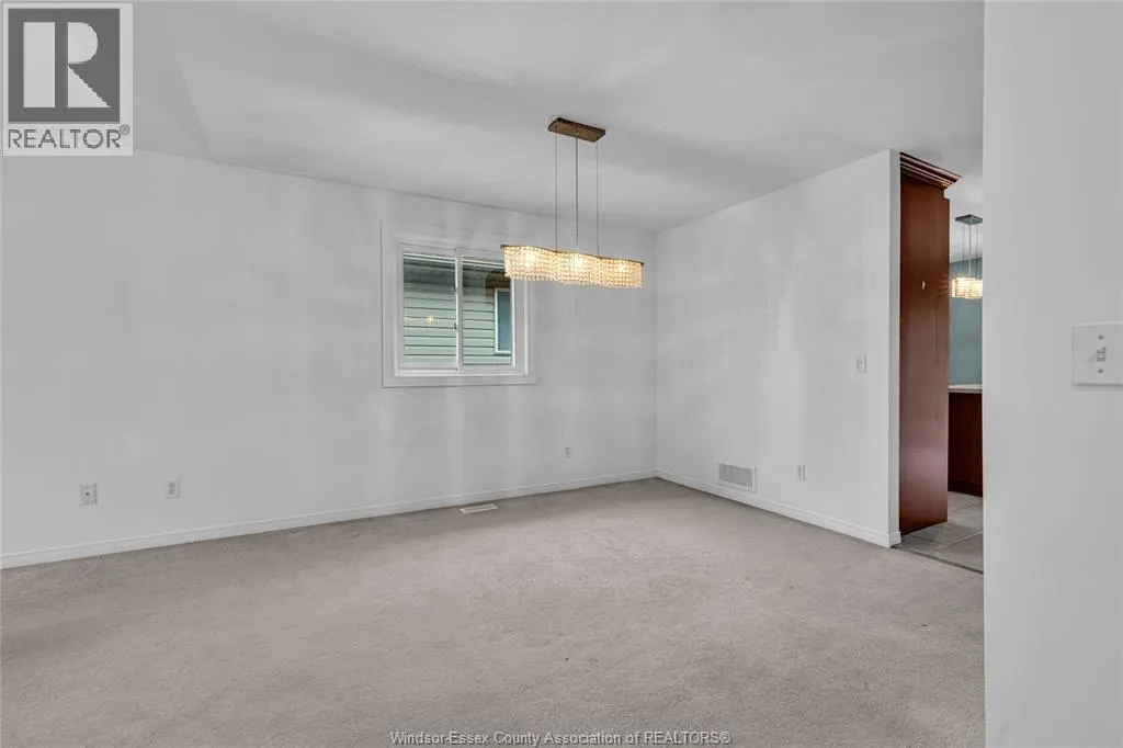 1152 LAKEVIEW