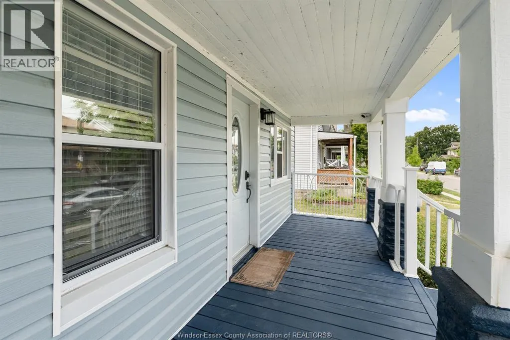 1139 WELLINGTON