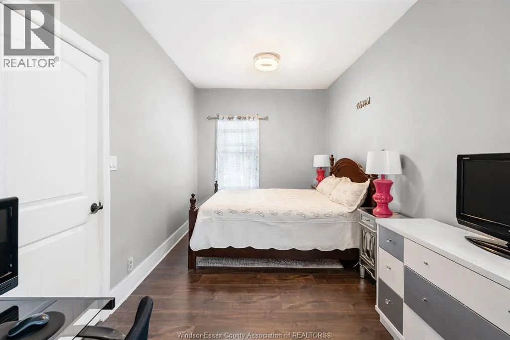 1139 WELLINGTON