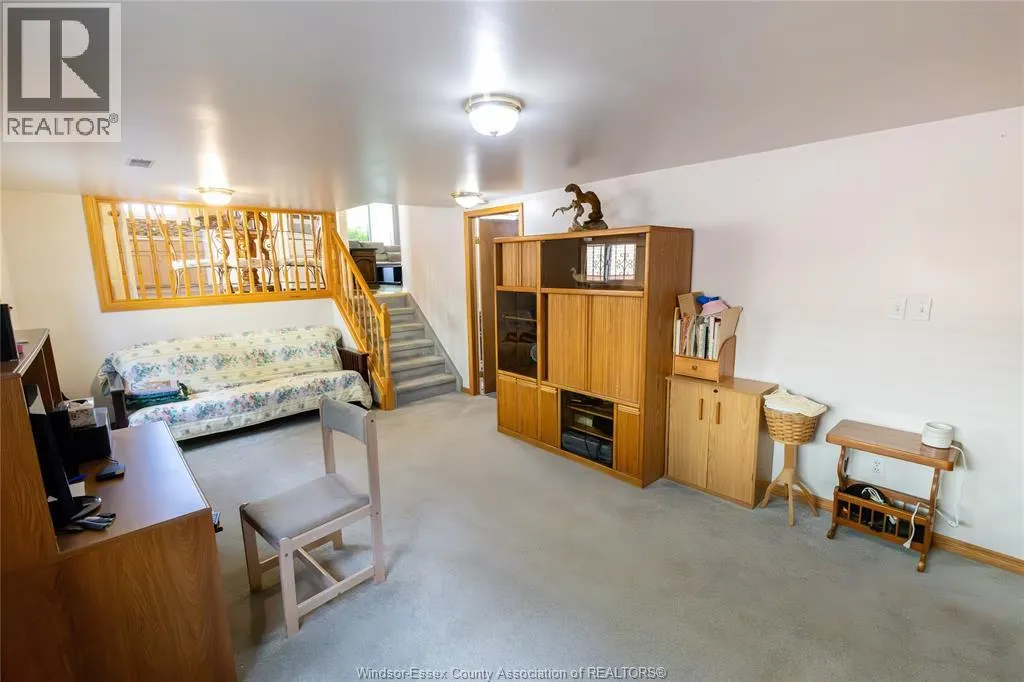 3526 HEMLOCK