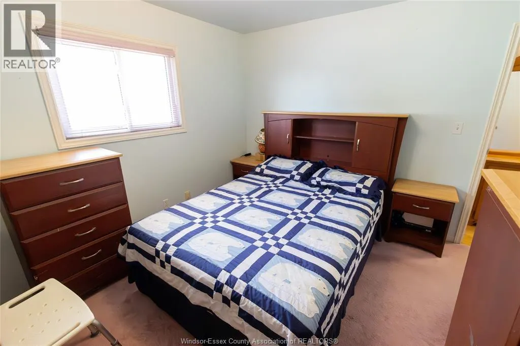 3526 HEMLOCK