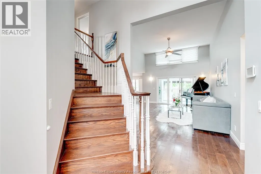 824 LAKE TRAIL DRIVE