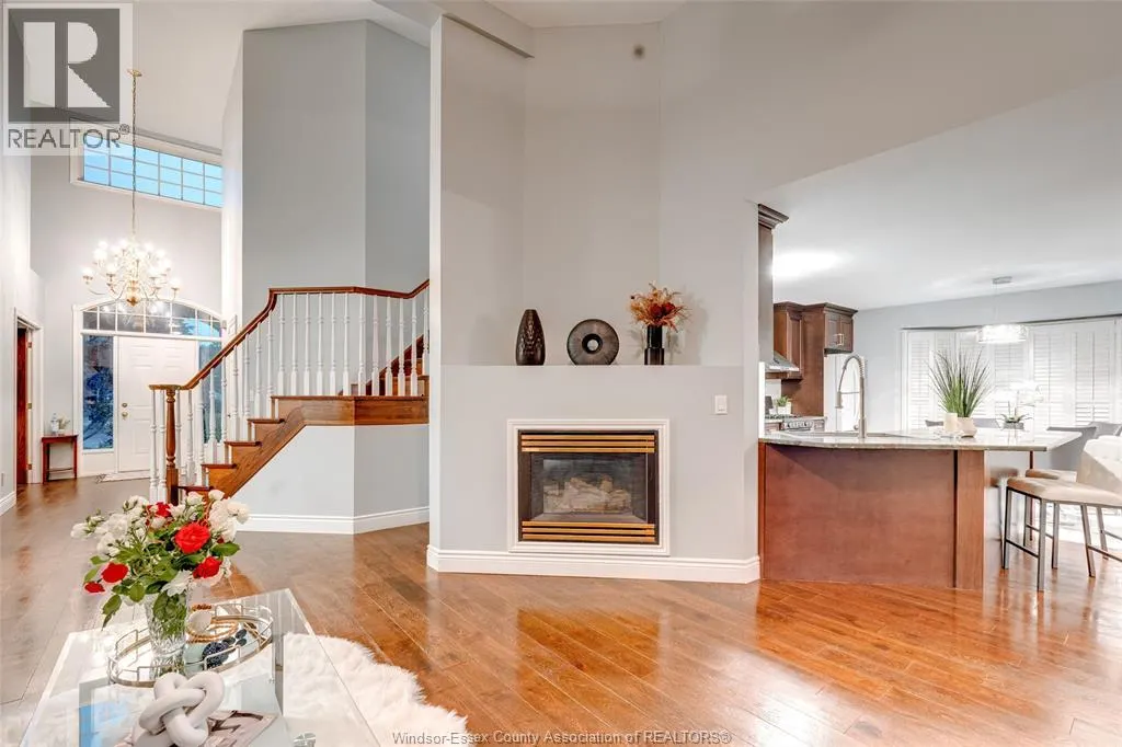 824 LAKE TRAIL DRIVE