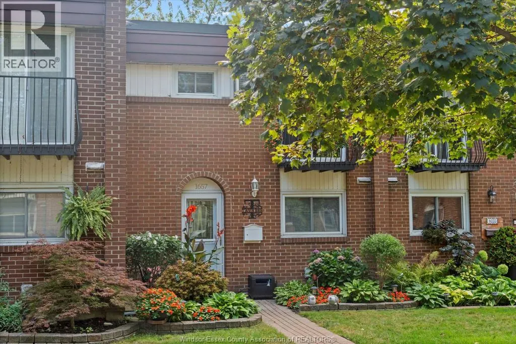 1657 EASTGATE ESTATES Unit# 60