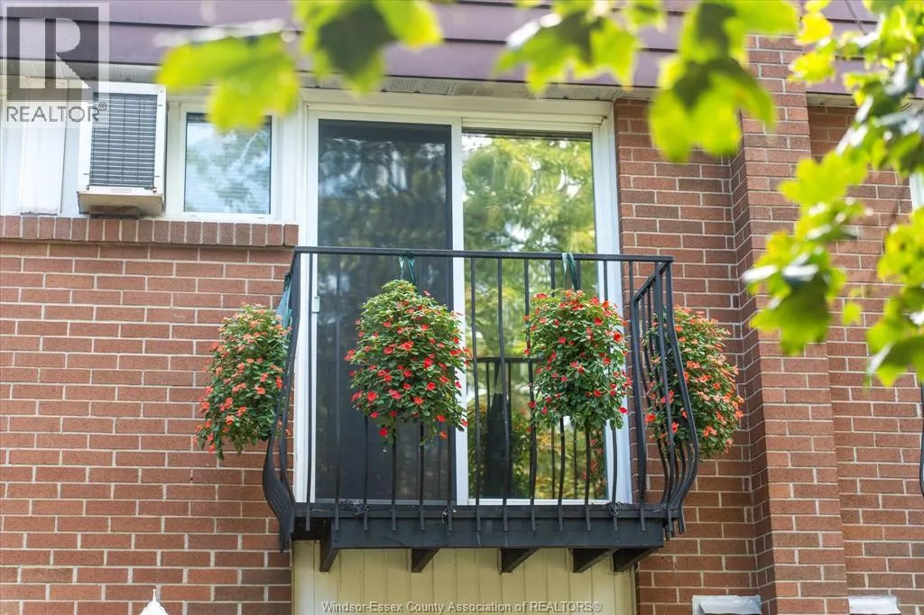 1657 EASTGATE ESTATES Unit# 60