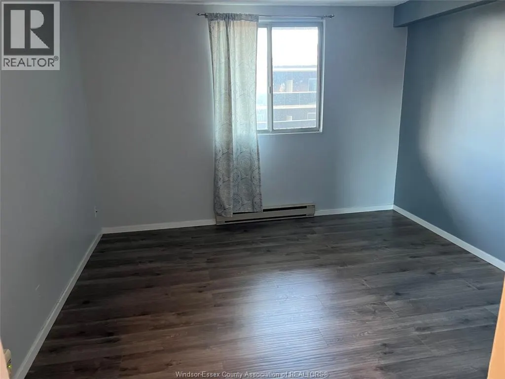 3936 WYANDOTTE STREET East Unit# 513